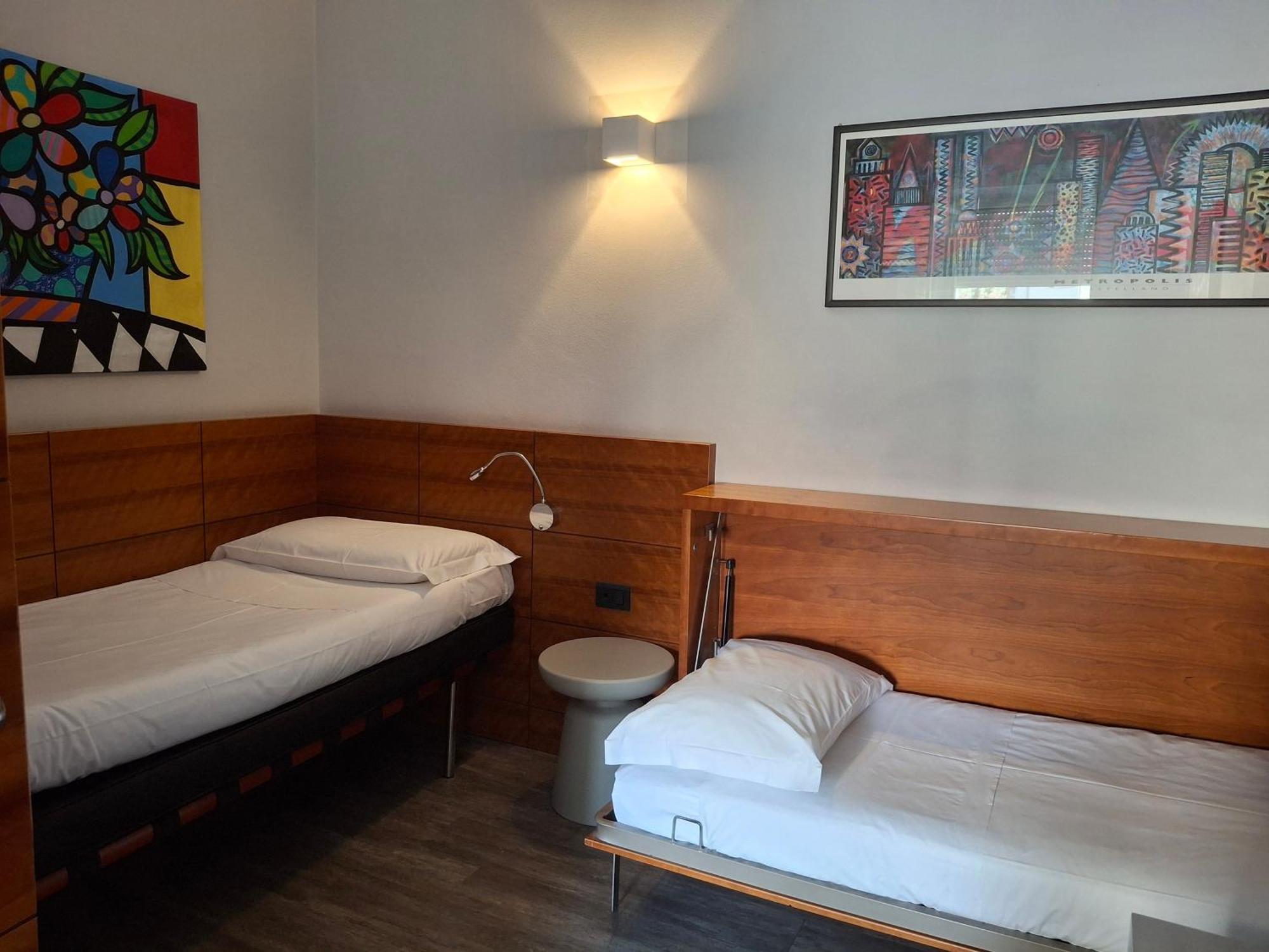 Hotel Europa Варезе Екстериор снимка